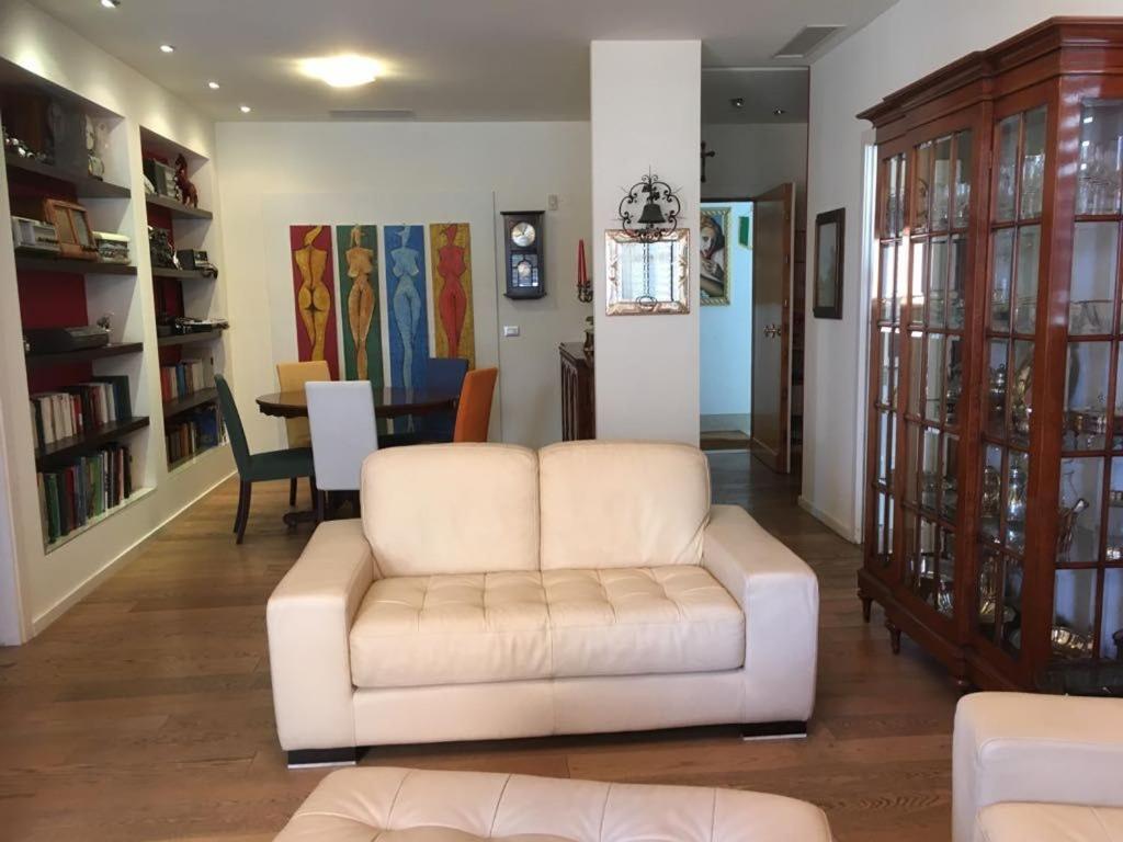 Appartamento Fronte Mare Rimini Eksteriør billede